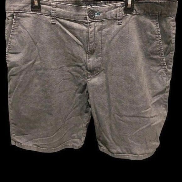 American Rag flat front grey denim shorts with pockets men's size 36 - Picture 1 of 9